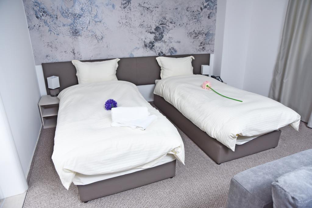 Kozle City Apartments Üsküp Oda fotoğraf