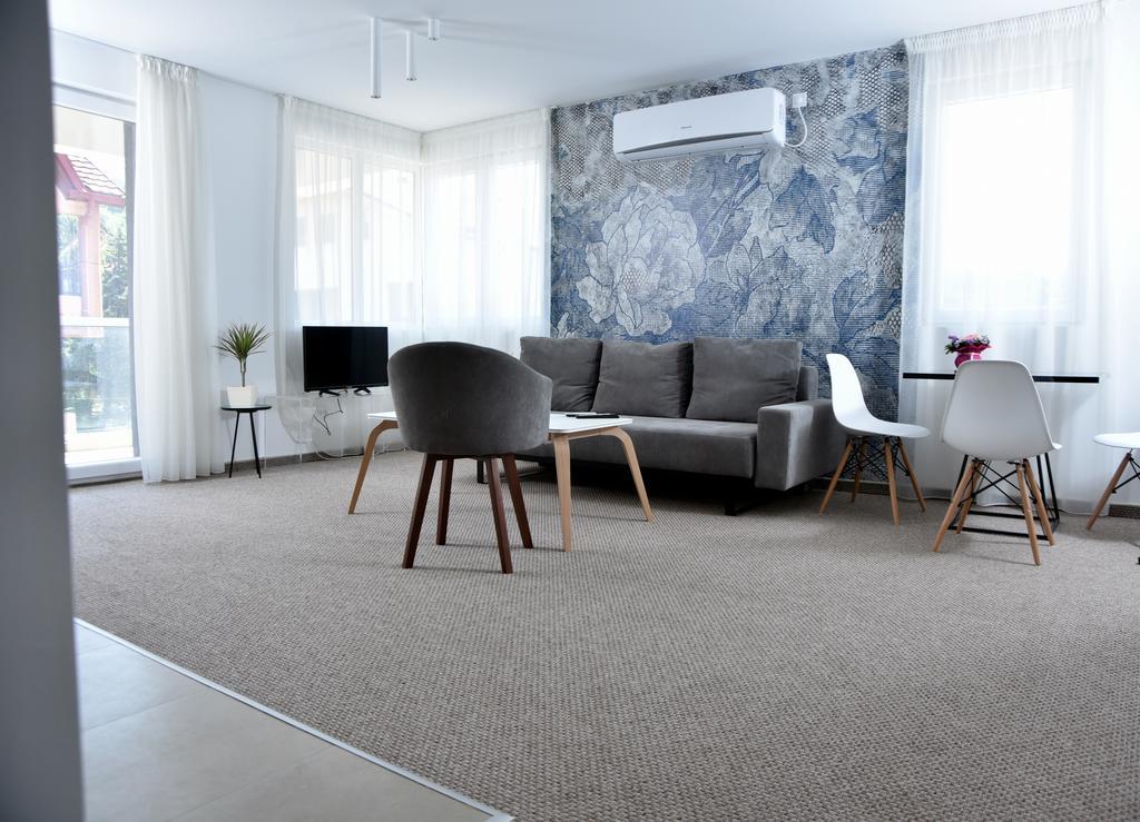 Kozle City Apartments Üsküp Oda fotoğraf